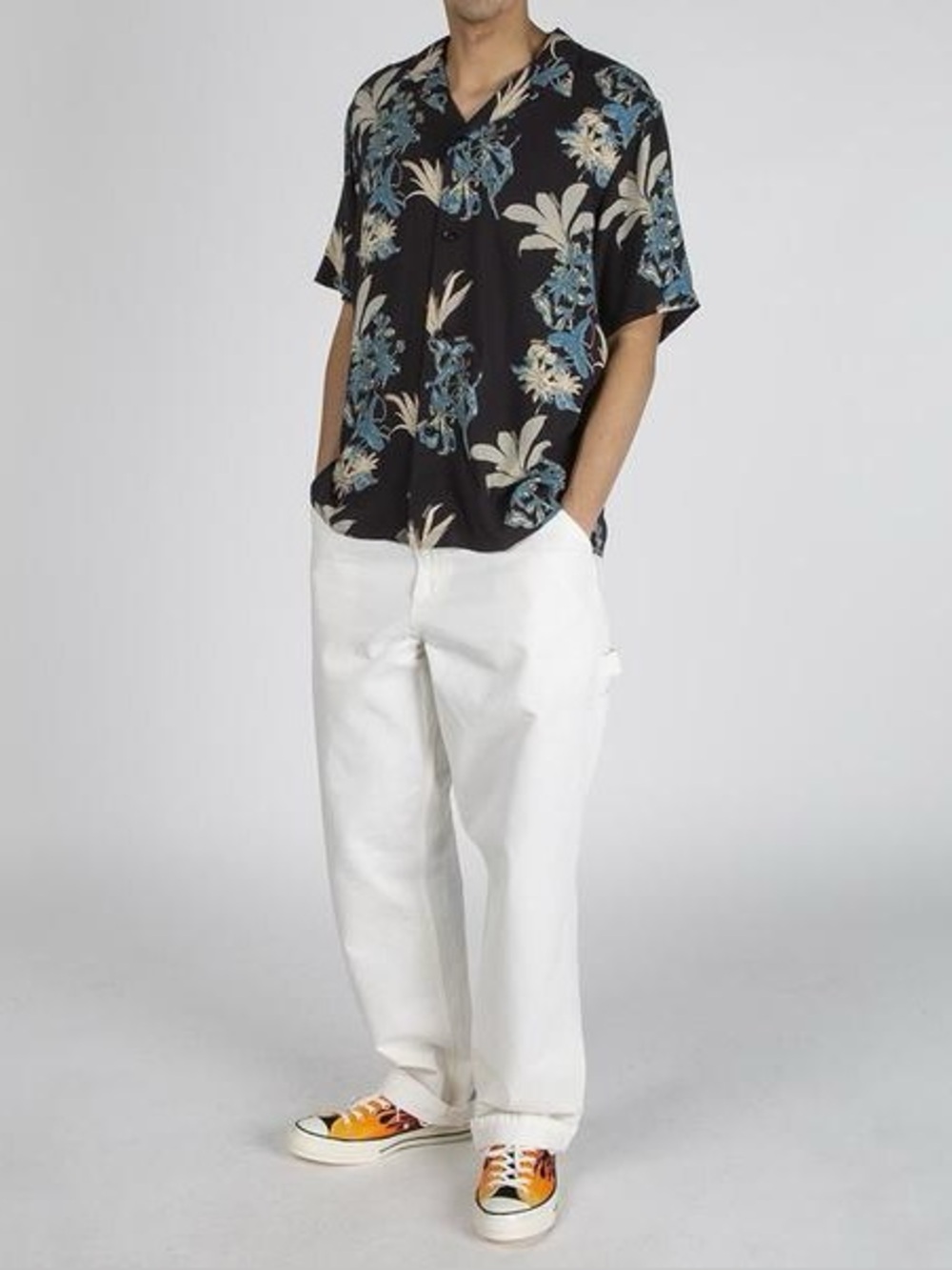 CARHARTT WIP HAWAIIAN FLORAL SHIRT - BLACK Size Small
